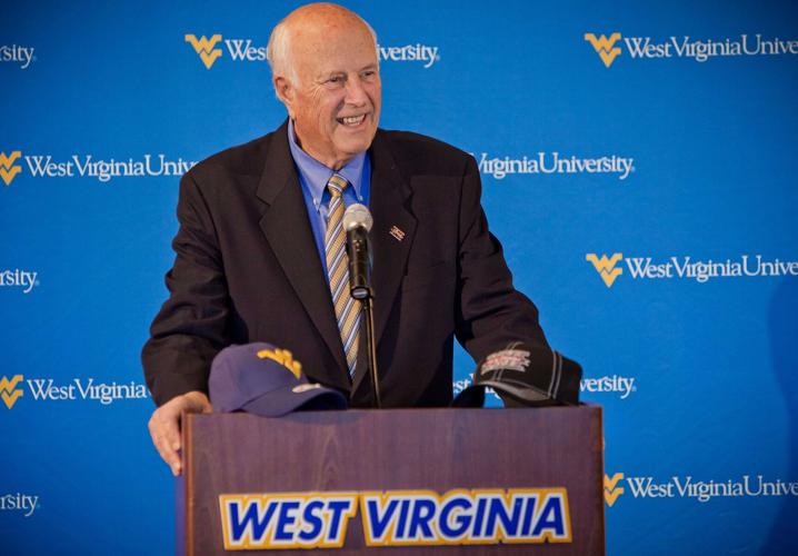 082622-tuc-spt-pac12hotline-1