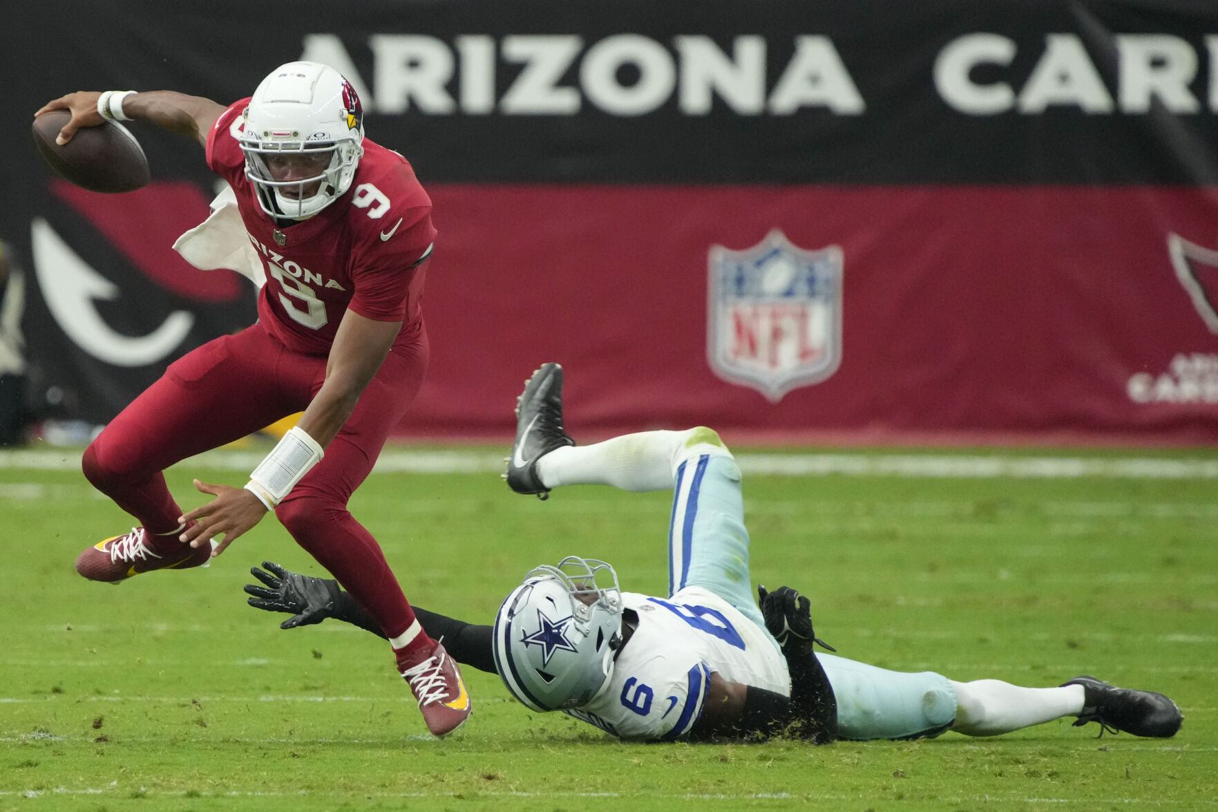 Arizona Cardinals Top Dallas Cowboys For First Victory