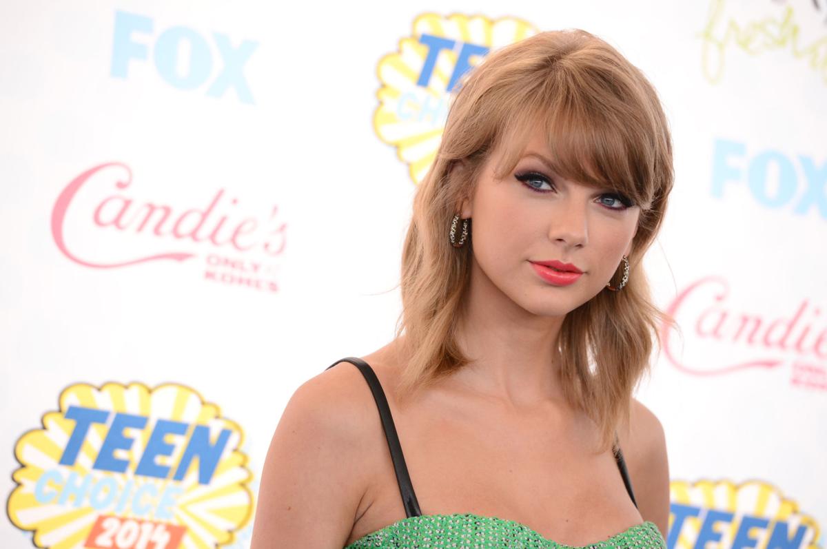 Teen Choice Awards 2014 - Arrivals