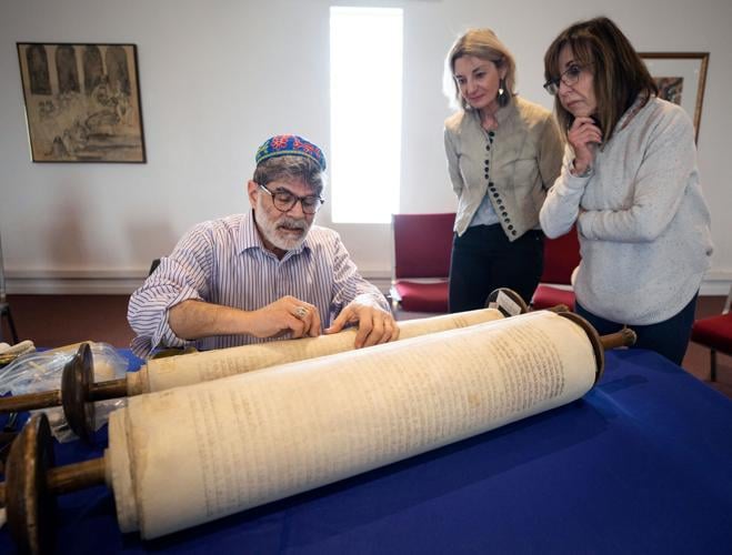 Torah scroll restoration