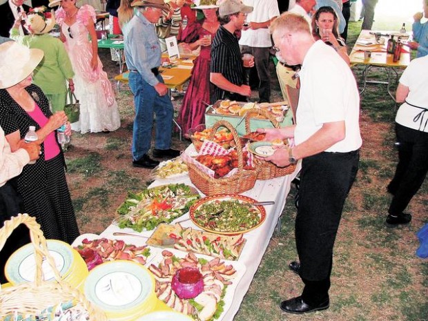 Kentucky Derby to reign at Rillito  