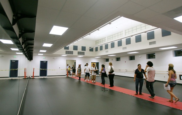 Flowing Wells has lots to show off   