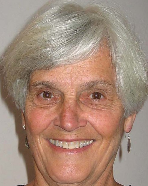 Noted poet to give reading, sign book    