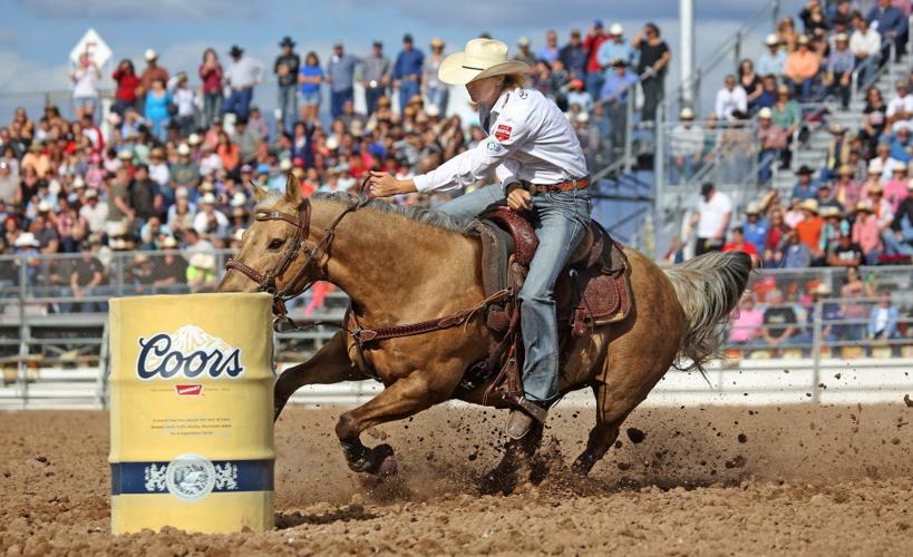 Marana barrel racer hits $3 million