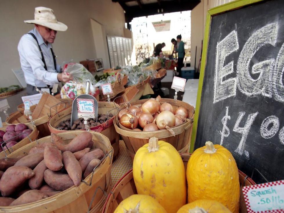 Santa Cruz River Farmers Market Named A Must Visit All Things Green In Tucson Tucson Com