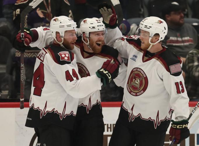 Tucson Roadrunners | Steven Kampfer | March 18, 2023