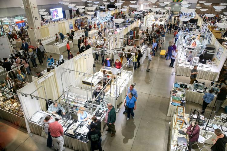 Tucson Gem and Mineral Show (copy)