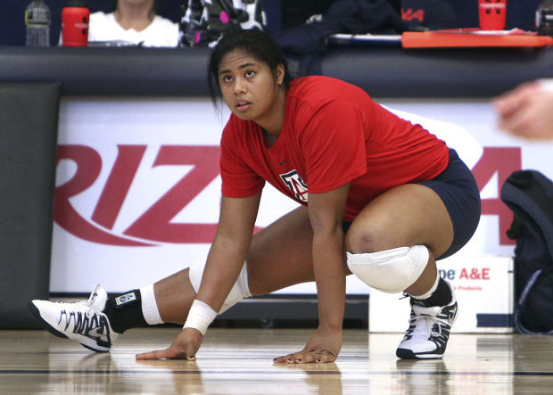 Arizona volleyball: 'Superfly' kin brings energy to Wildcats    