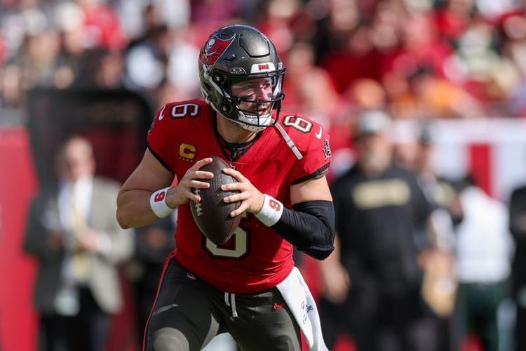 Tampa Bay Buccaneers quarterback Baker Mayfield (6) drops back to pass against the New Orleans Saints in the second quarter at Raymond James Stadium in Tampa on Jan. 5, 2025.