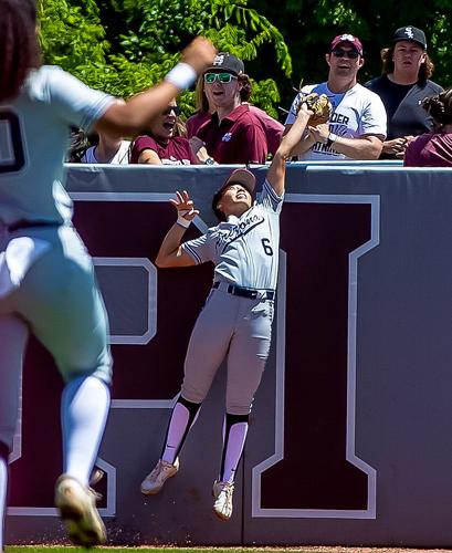 Arizona vs. Mississippi State, softball, 2022