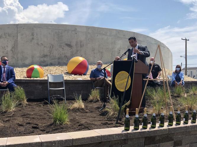 Beach Ball Boulevard gateway at Wildwood