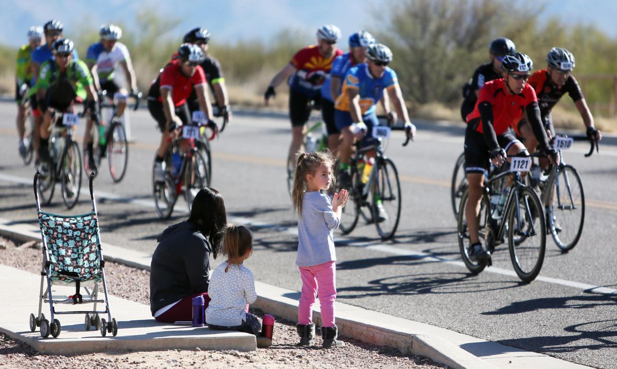 Local cyclist Rob Alvarez wins El Tour de Tucson in 4 hours 3 minutes