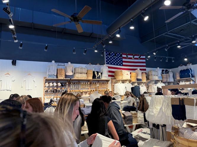 Brandy Melville opens store in Tucson