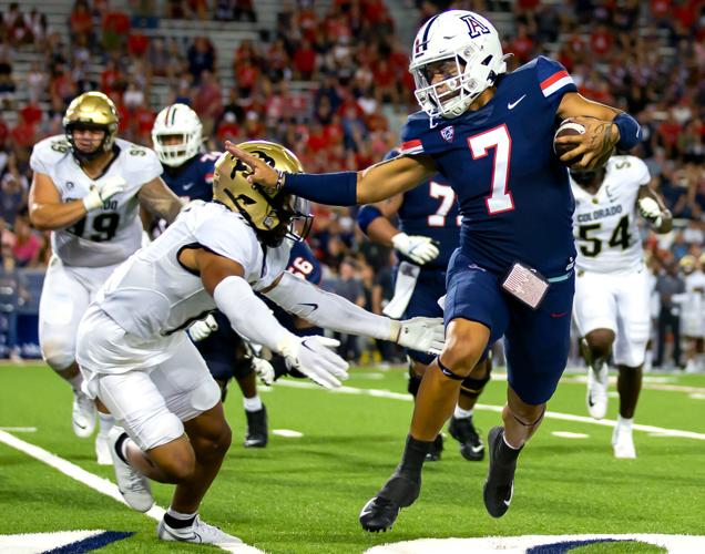 100222-tuc-spt-uafb-p25.JPG (copy)