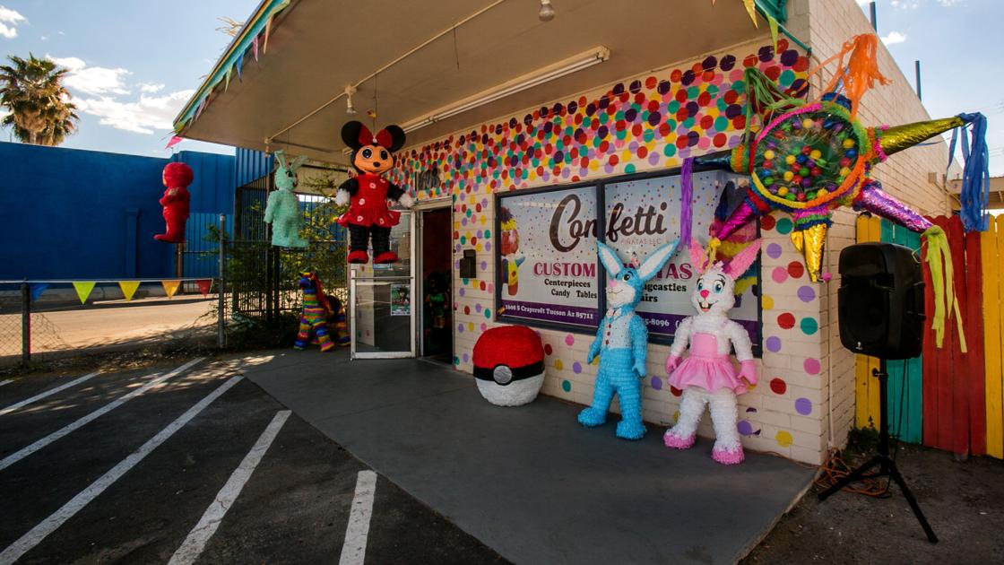 Pinata Chicago Piñata maker opens on city’s east side