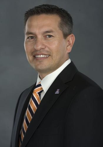 2011 40 Under 40 - Fabian Cordova