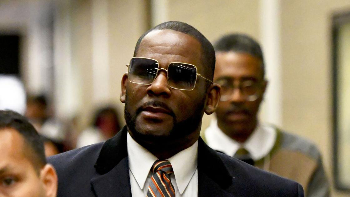 Federal jury convicts R. Kelly on multiple counts; acquits him of fixing 2008 child pornography trial