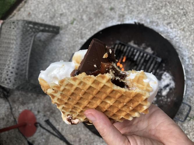Perfect gourmet s'more