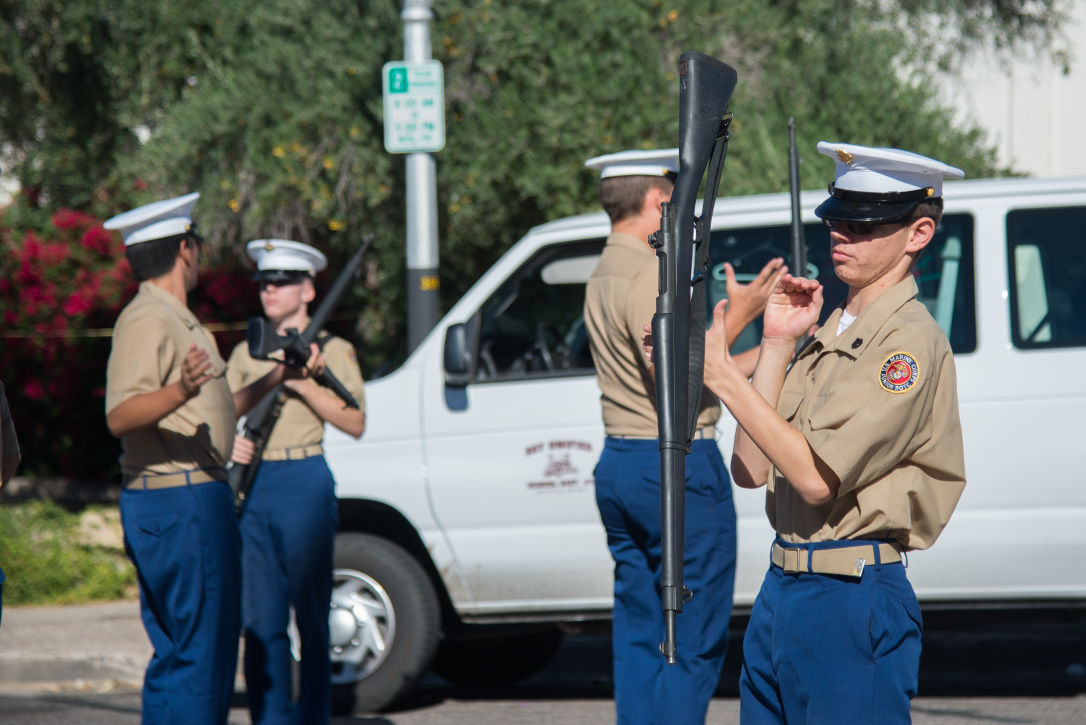 Photos: Veterans Day Parade In Tucson | Local News | Tucson.com