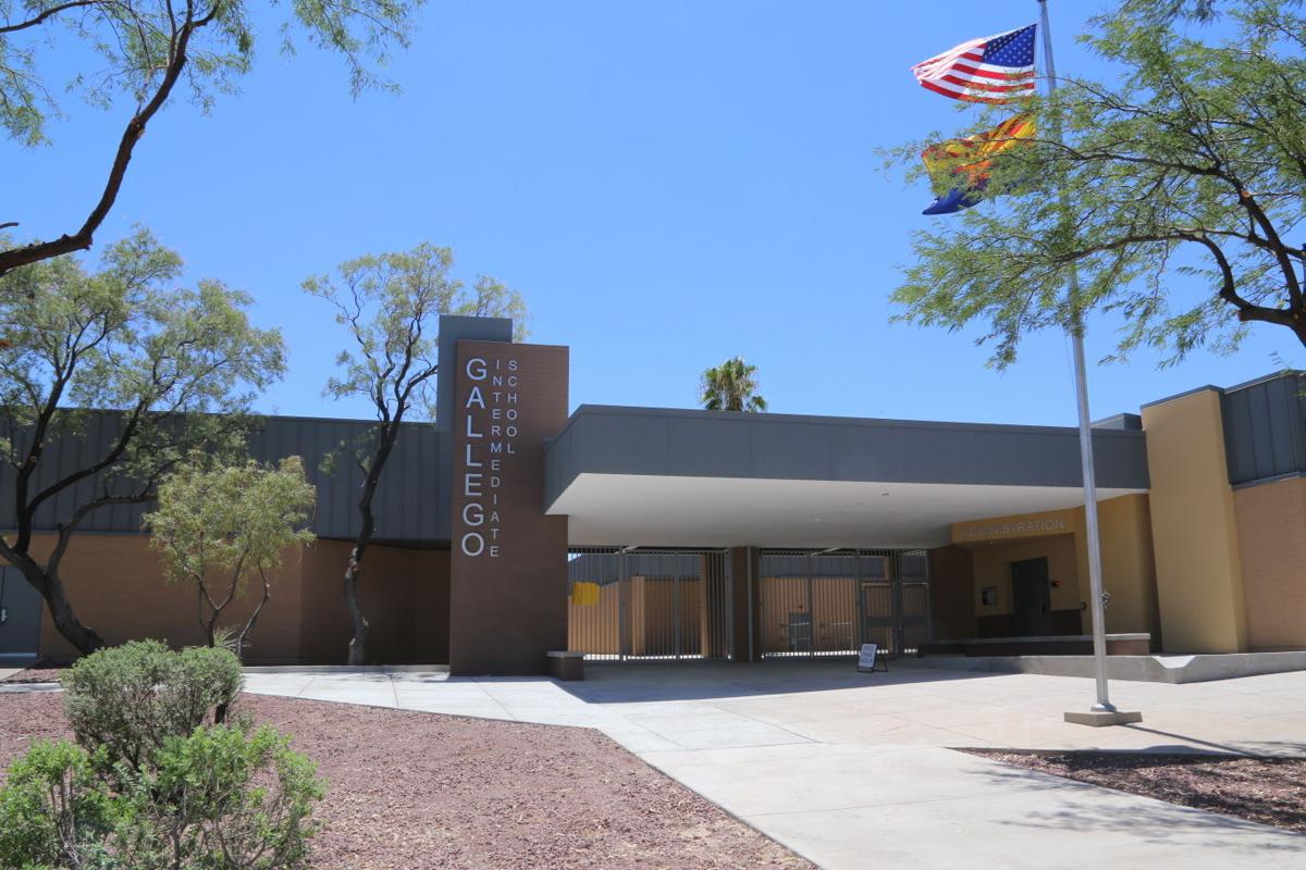 Sunnyside cuts ribbon at finearts intermediate school