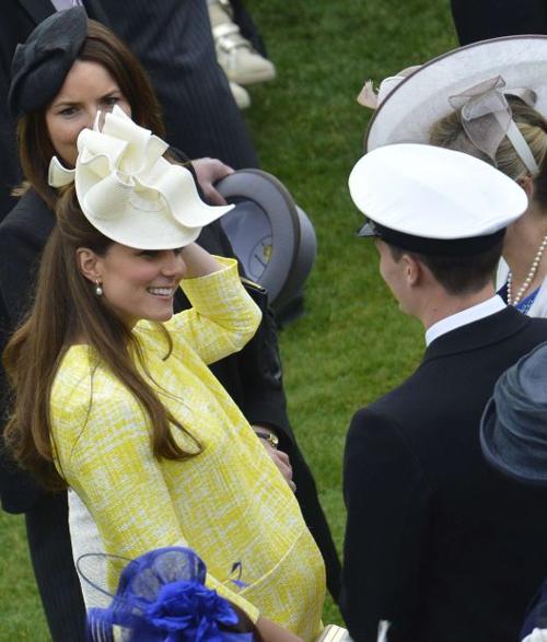 Kate's growing bump