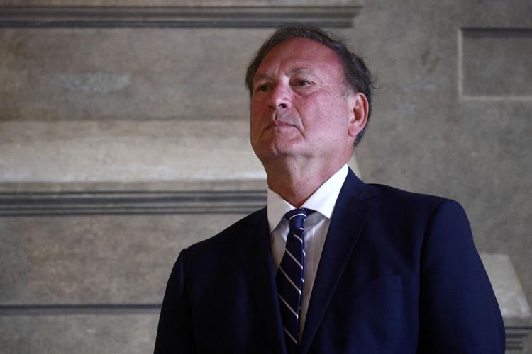New term boosts Thomas, Alito power