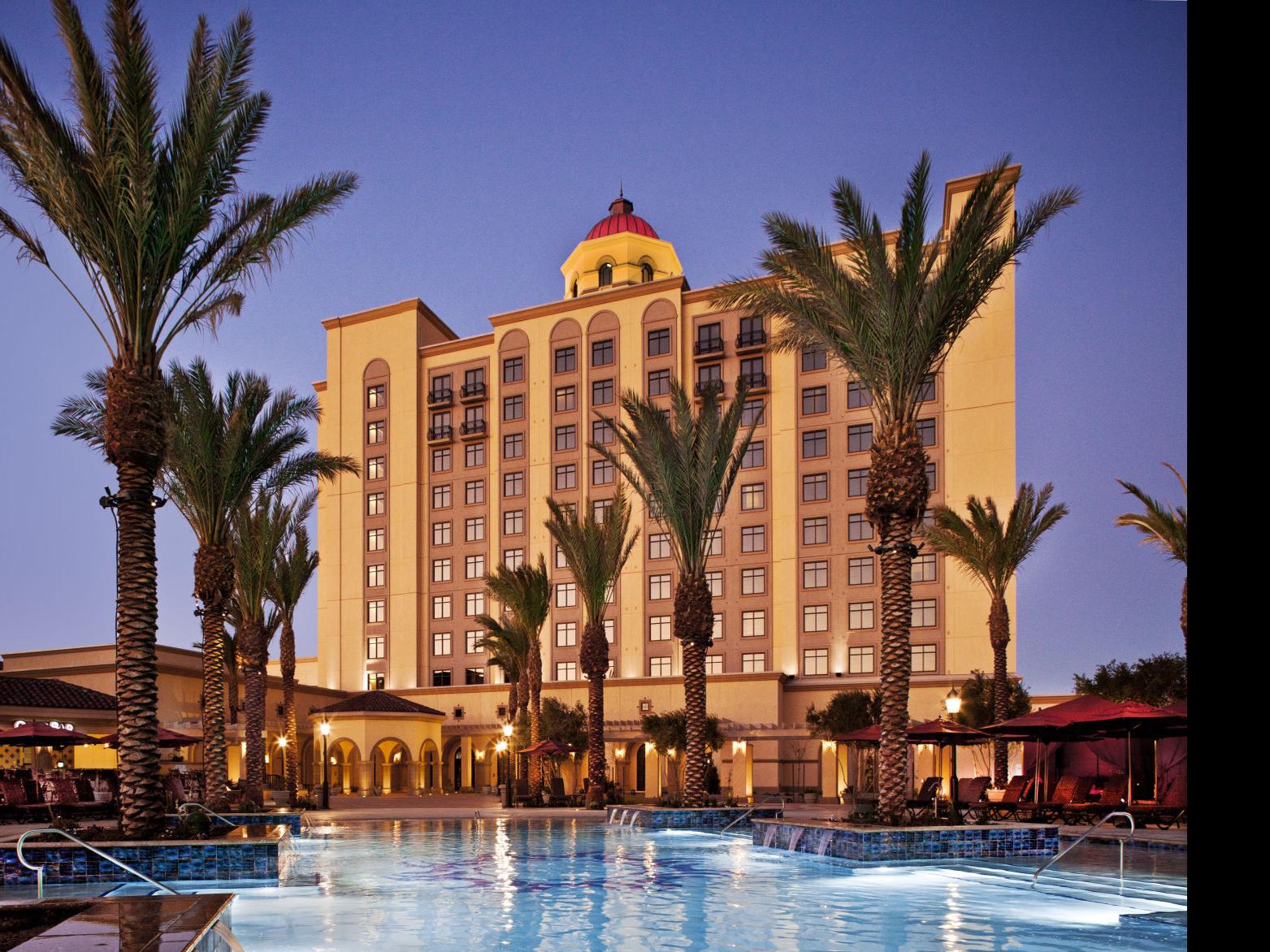 Tucson S Casino Del Sol Extends Closure Into May Business News