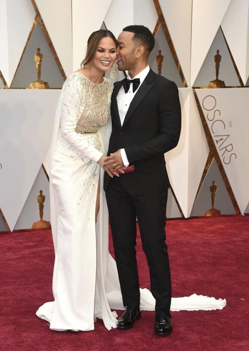 89th Academy Awards Chrissy Teigen And John Legend Movies Tucson Com