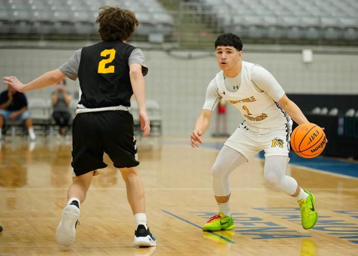 Maryvale guard Adrian Stubbs