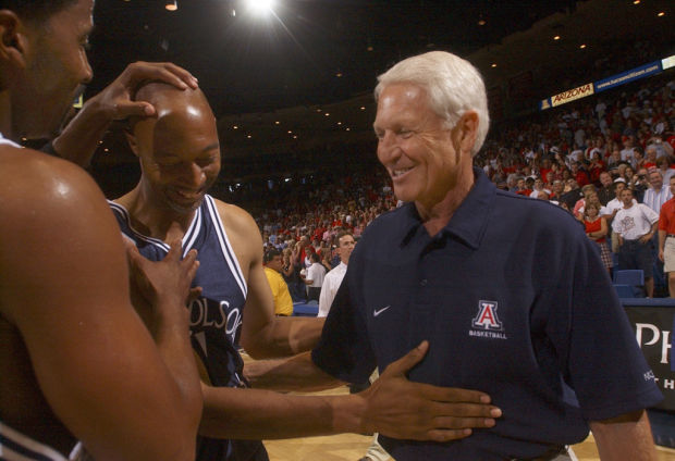 Greg Hansen: Smith looks at life, UA days in book    