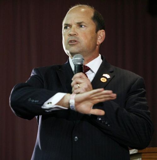CD8 candidate Antenori says SS fund should be removed from Congress