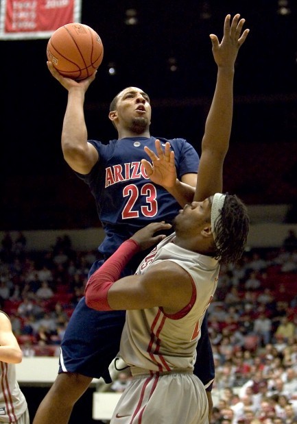 Derrick Williams, DeAngelo Casto