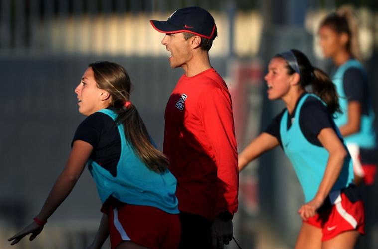 070322-tuc-spt-amato-p1