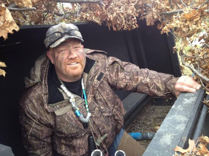 Friends, teammates rallying around ex-Cat Warner Smith