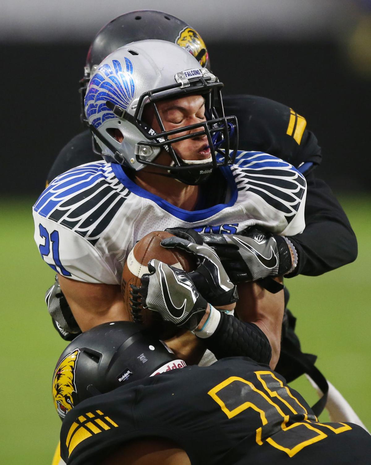 Catalina Foothills vs. Scottsdale Saguaro in the 4A high school football championship
