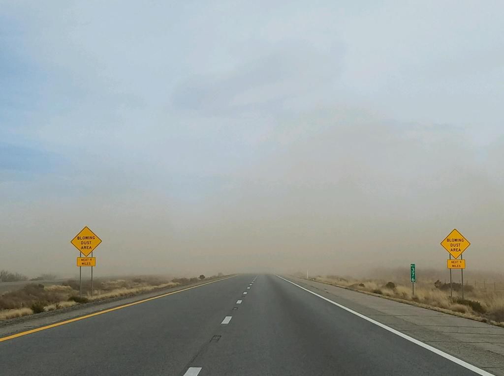 I-10 dust closures