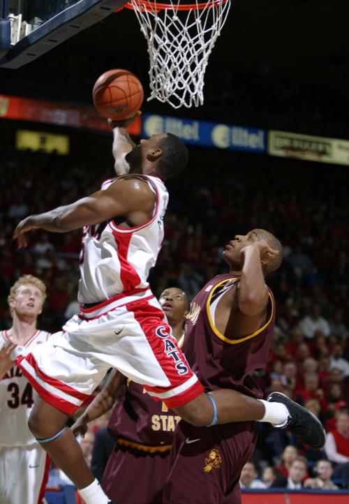 25 UA Basketball-p7 dk