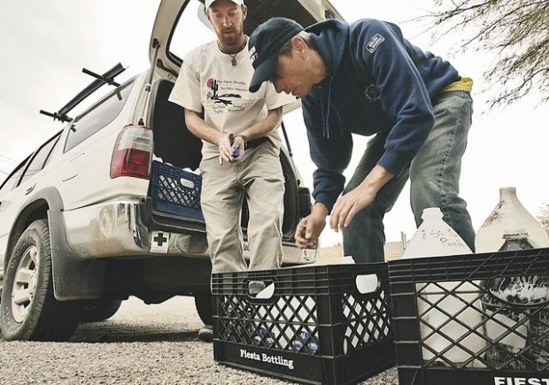 Aid volunteer cited in littering  