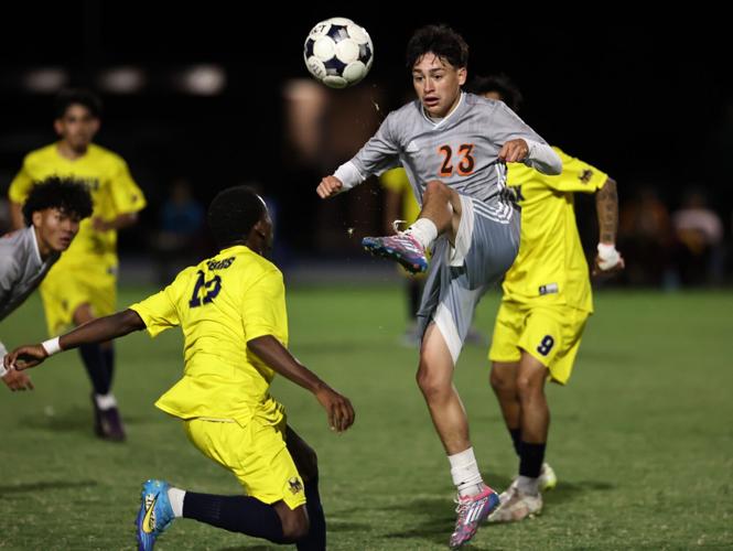 Nathan Flores, Pima College men's soccer