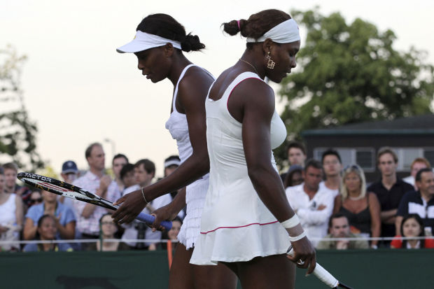 'Serena and Venus' a rare look at tennis stars' personal side    