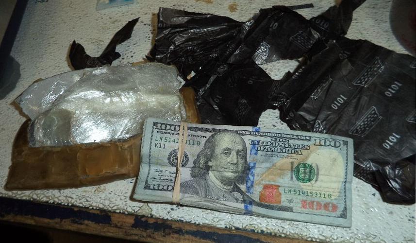 2 AZ women busted at border with cash, drugs