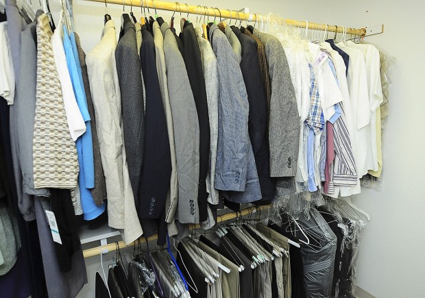 Slain attorney's wardrobe donated to provide defendants proper attire   