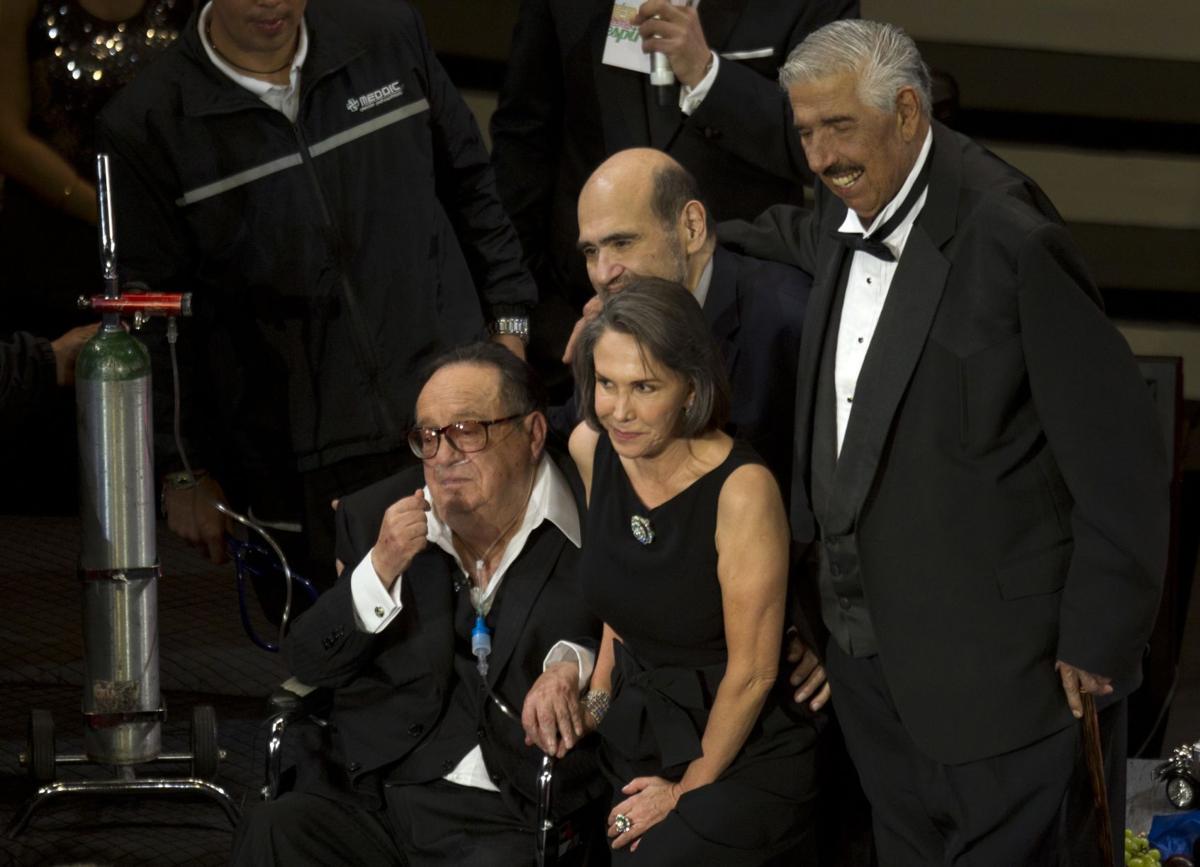 Roberto Gomez Bolanos,Edgar Vivar,Florinda Meza,Ruben Aguirre