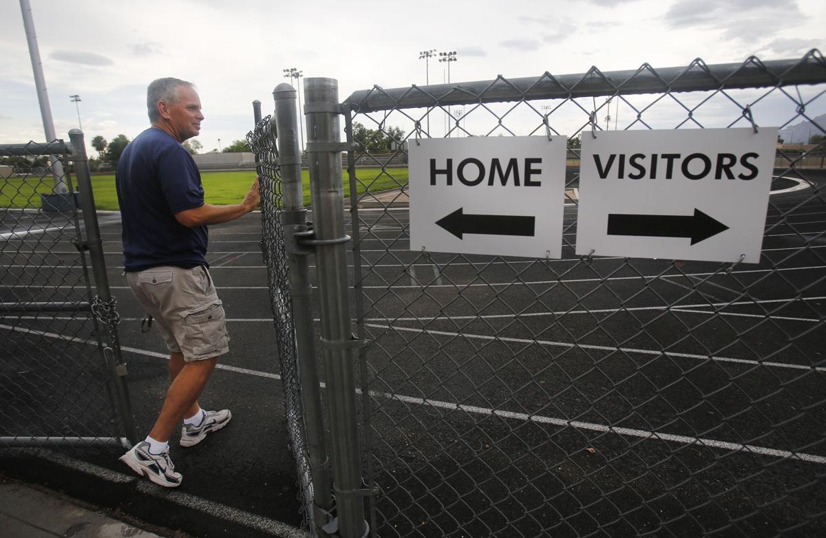 gridiron-guide-flowing-wells-brings-an-old-school-feel-high-school