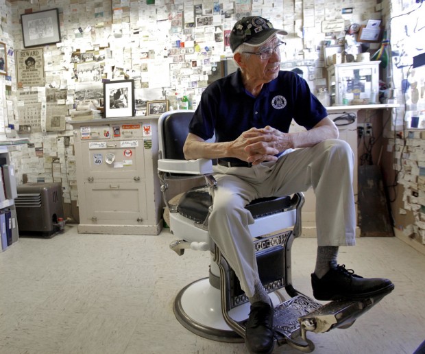 Route 66 'Angel' becomes own roadside celebrity   