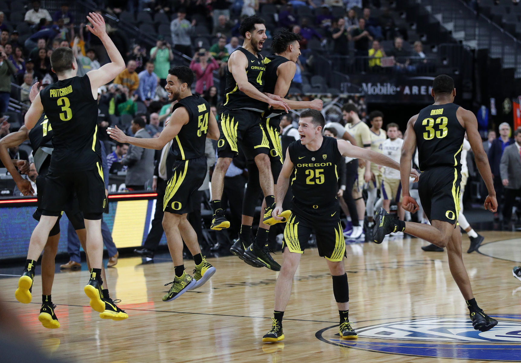 Oregon Ducks Top Washington In Pac-12 Tournament Final For NCAA Bid