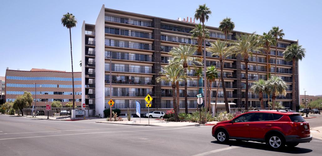 ֱ’s Redondo Tower apartments flip to condos