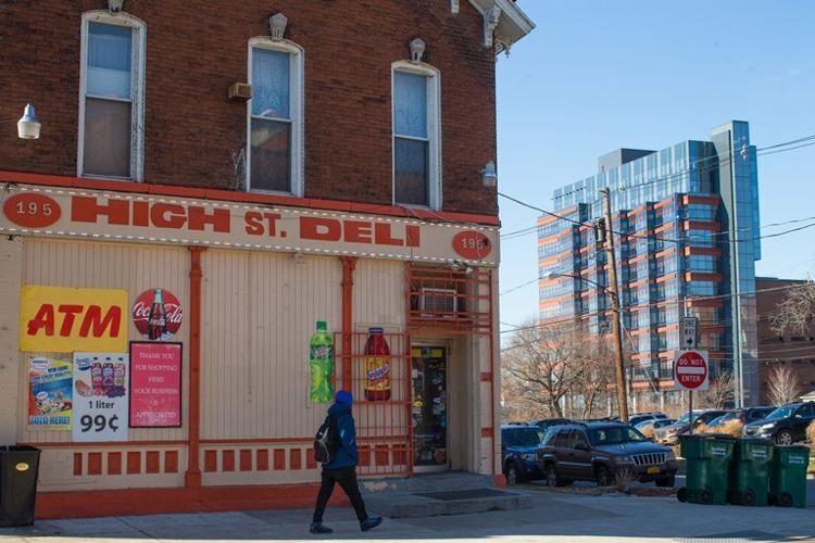 1007372051 High Street GEE5