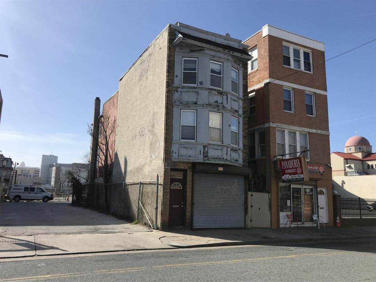 26 S. Kentucky Avenue