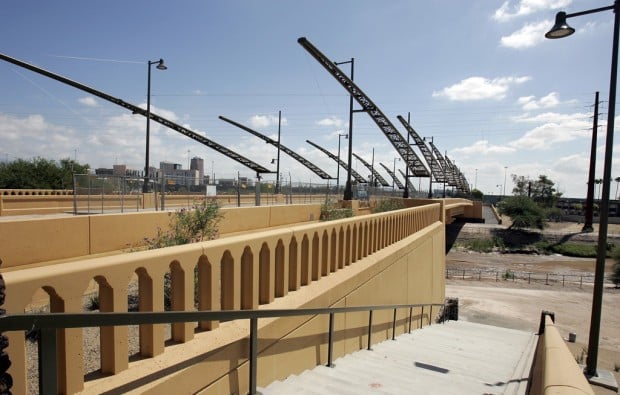 Bridge art spotlights history    